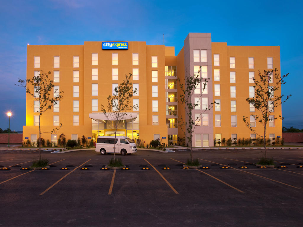 City Express Poza Rica Exterior photo